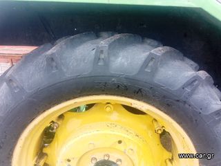 Τρακτέρ John Deere 1986-thumb-10