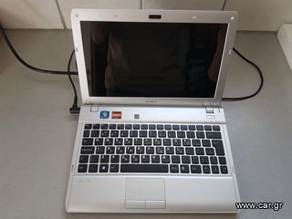 Sony Vaio VPCYB1S1E laptop 11.6"