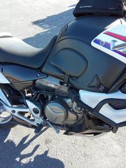 Honda Varadero 1000 2012 XL 1000  Varadero-thumb-12