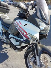 Honda Varadero 1000 2012 XL 1000  Varadero-thumb-13