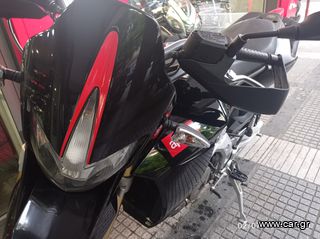 Aprilia Dorsoduro 750 2008-thumb-4