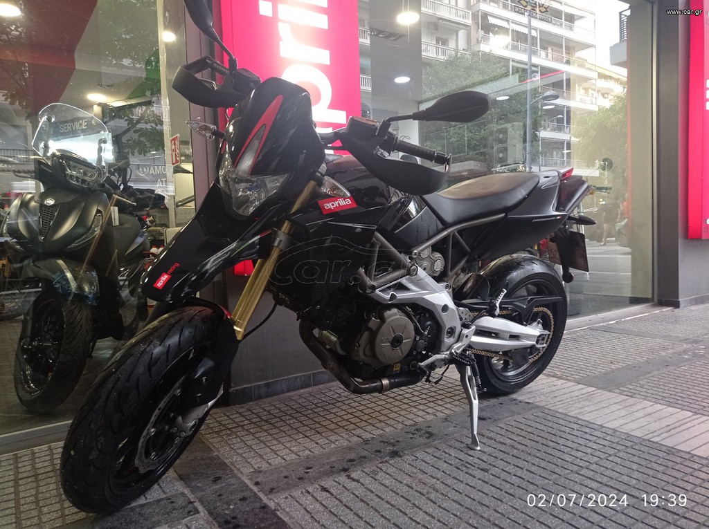 Aprilia Dorsoduro 750 2008