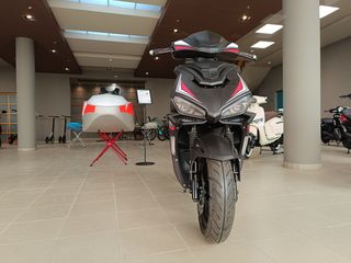 GT Union Striker 2025 125cc-thumb-2