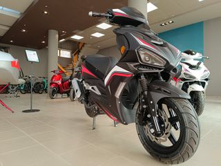 GT Union Striker 2025 125cc-thumb-3