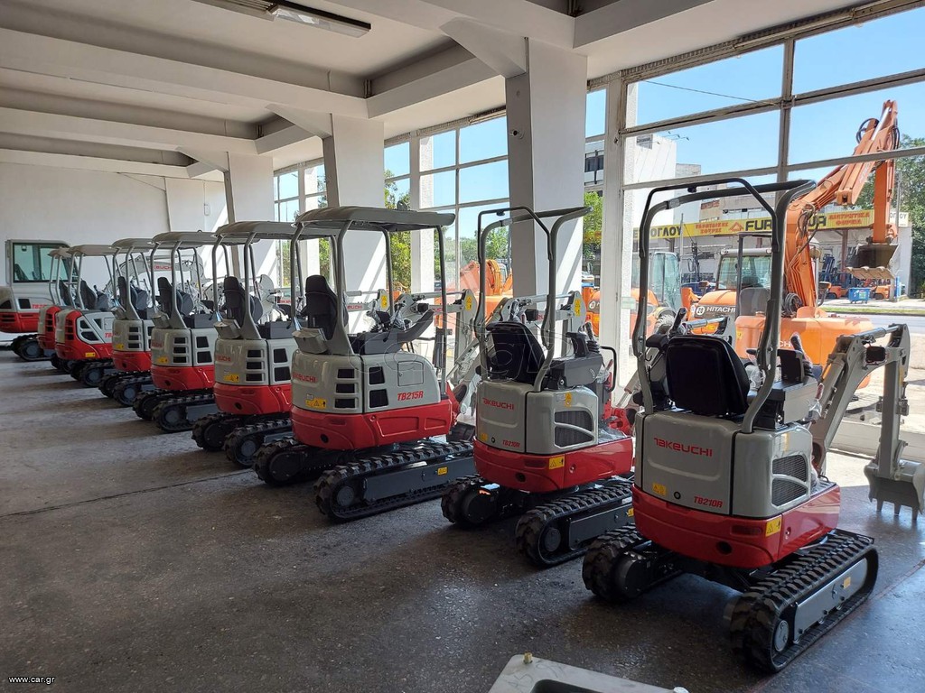 Εκσκαφέας Με Ερπύστριες Takeuchi 2025 TB215R