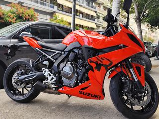Suzuki GSX 8R 2025-thumb-2