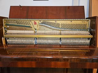 Πιάνο Όρθιο Chaikovsky-thumb-3