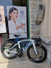 Δρόμου - Κούρσας Trek 2022 Trek Madonna slr 9 project one-thumb-2