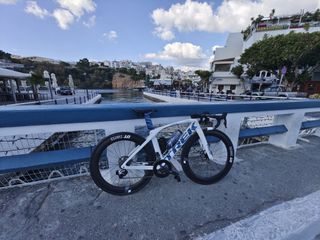 Δρόμου - Κούρσας Trek 2022 Trek Madonna slr 9 project one-thumb-1