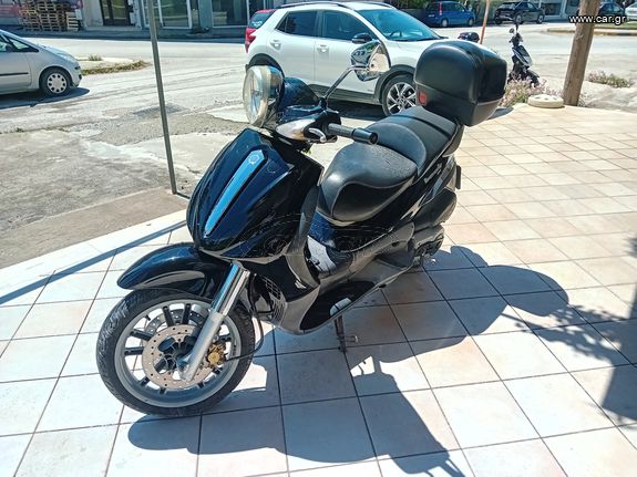 Piaggio Beverly 500 2004
