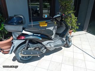 Piaggio Beverly 500 2004-thumb-8
