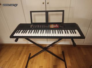 Πωλείται αρμόνιο  Yamaha psr f51 με βάση