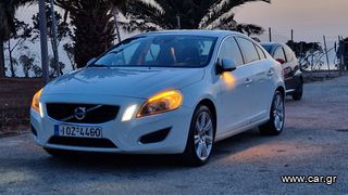 Volvo S60 '10 Summum