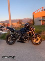 Suzuki GSR 600 '10 Black edition