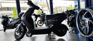 Honda 2026 EM1 e-thumb-2