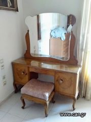 Τουαλέτα αντίκα