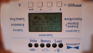 **ΠΡΟΣΟΡΑ**Ρυθμιστής φόρτισης PWM-MPPT 40A