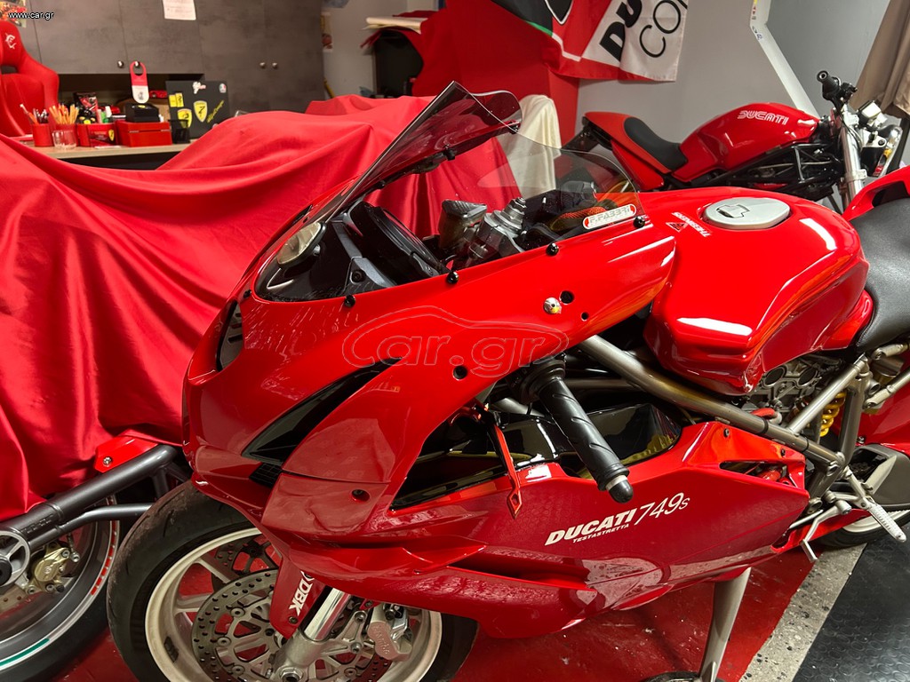Ducati 749 S 2003