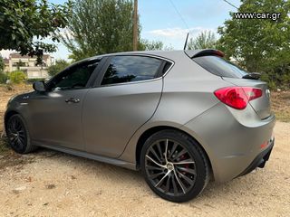 Alfa Romeo Giulietta '15 QV LINE