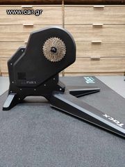 TACX FLUX S