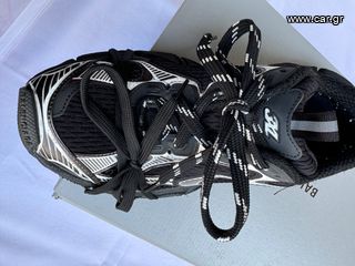 Balenciaga 3 XL