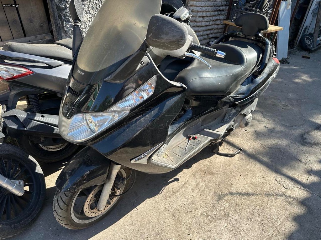 Piaggio X8 200 2005