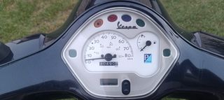 Piaggio Vespa LX 50 2008-thumb-1