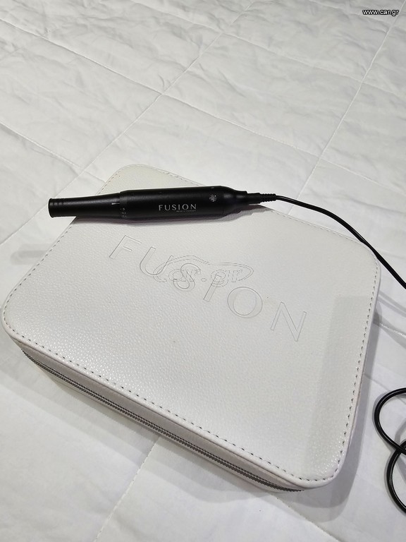 Microneedling pen