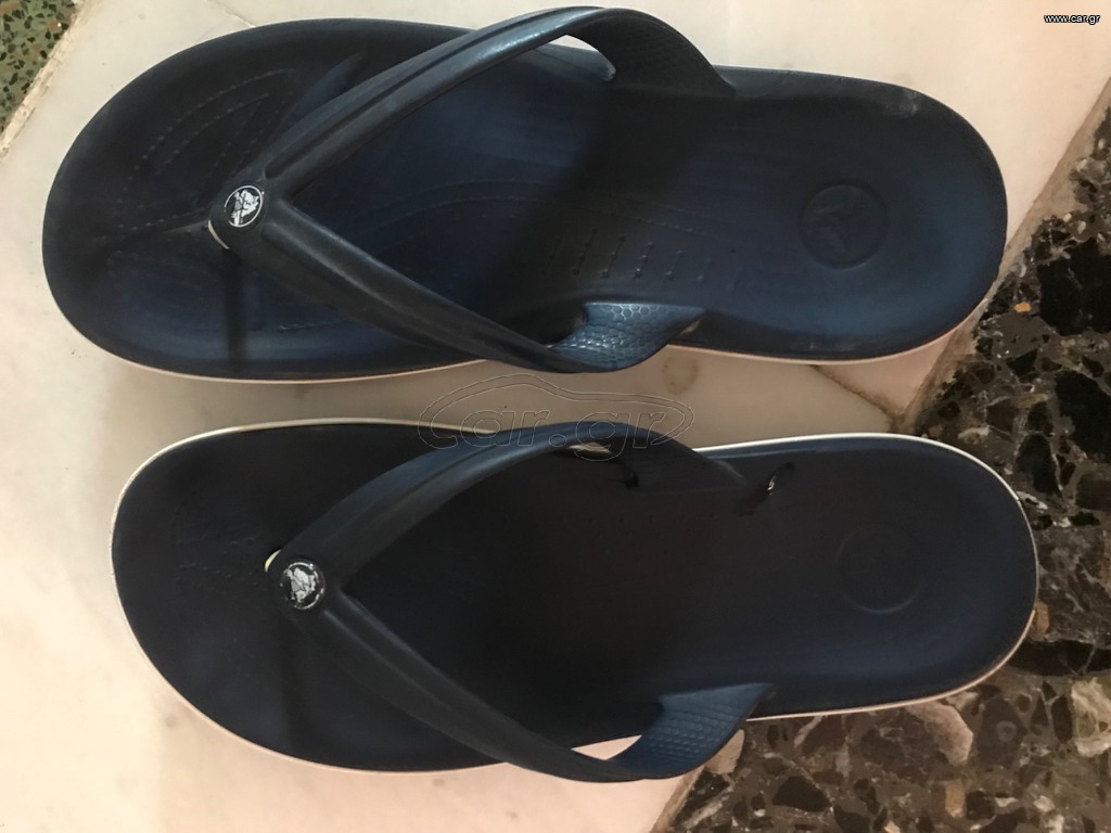 Crocs 11