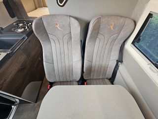 Mercedes-Benz 2024 Robeta Adonis 190hp / AUT / Pop Top Roof-thumb-38