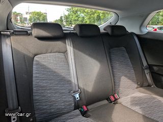 Kia Ceed / cee'd 2010 Kia Pro Ceed-thumb-8
