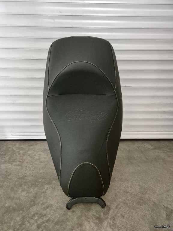 Σέλα μηχανής piaggio mp3