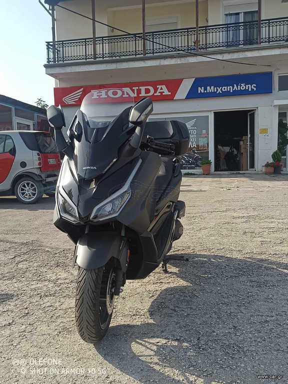 Honda Forza 350 2026 SMART TOP BOX Summer vibes offer: 350€