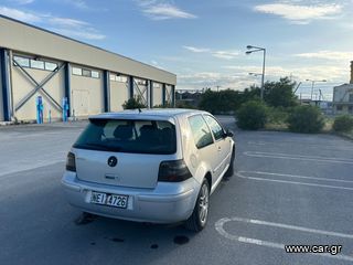 Volkswagen Golf '98 4