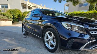 Mercedes-Benz GLA 180 '17 Gla 180d