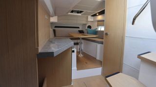 Karnic 2027 CS10-s-thumb-17