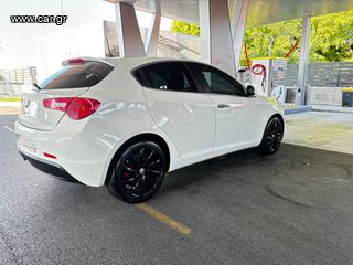 Alfa Romeo Giulietta '15 Sportiva