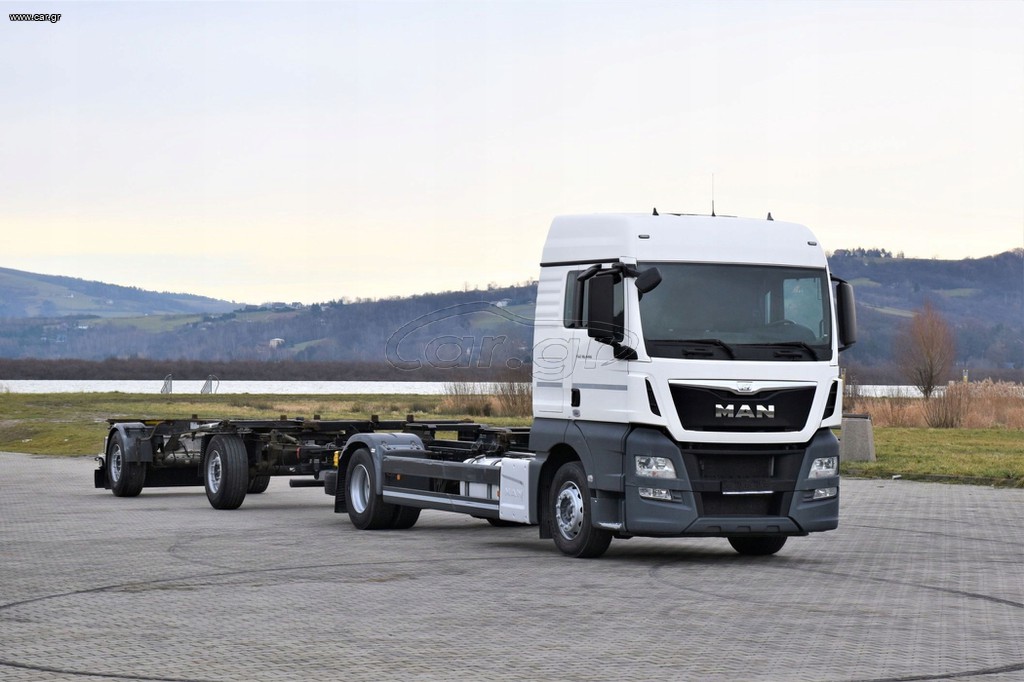 Ανατροπή MAN 2014 TGX 18.440 σασί 7,00μ + τρέιλερ 6,90μ