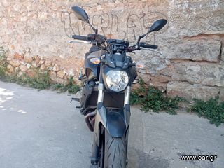 Yamaha MT-07 2015-thumb-5