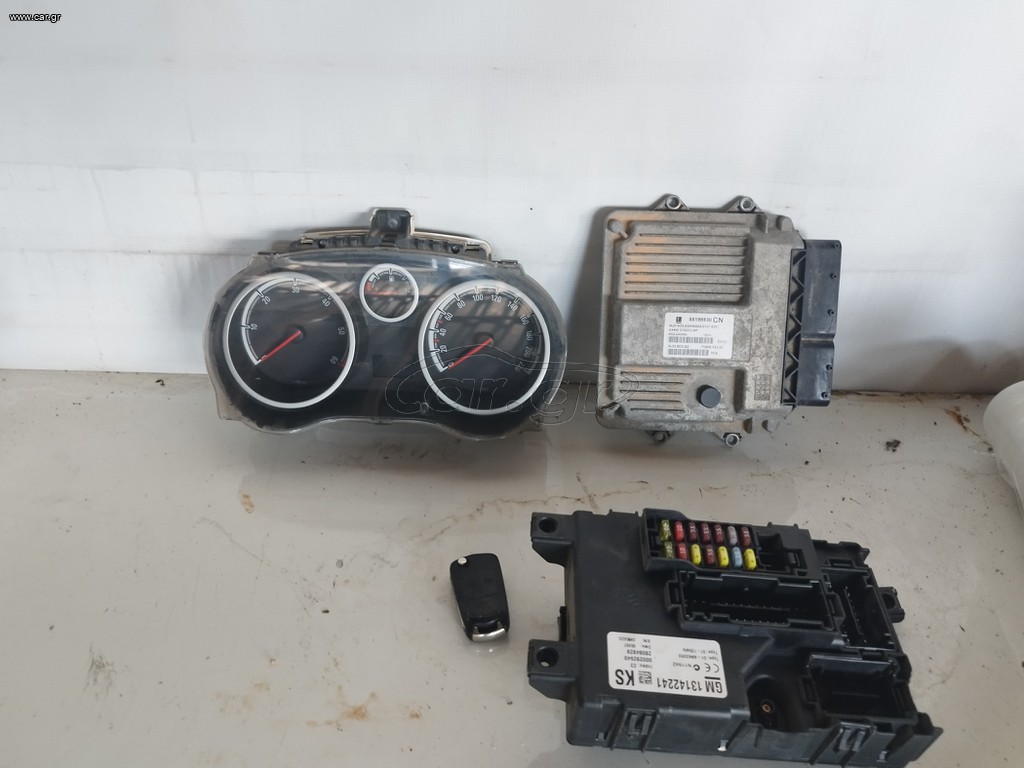 Εγκέφαλος μηχανής Opel Corsa D 2006-2011 . Κωδικός 55198930 CN