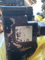 Γερανοί HMF 1995-thumb-2