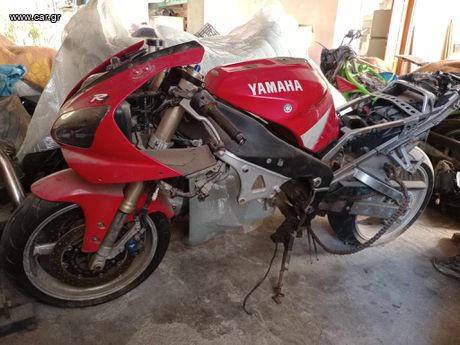 Yamaha R1 2000