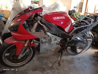 Yamaha R1 2000-thumb-6