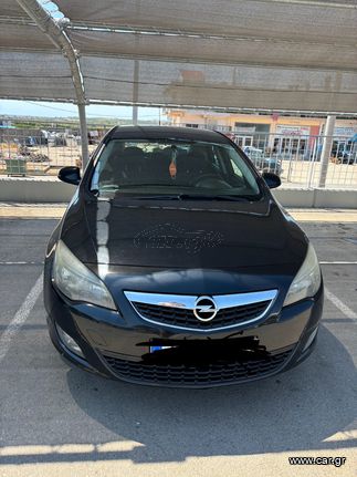 Opel Astra '12