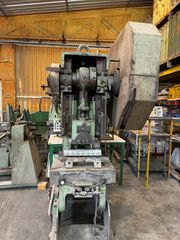 Δυο ΠΡΕΣΕΣ ΕΚΚΕΝΤΡΕΣ