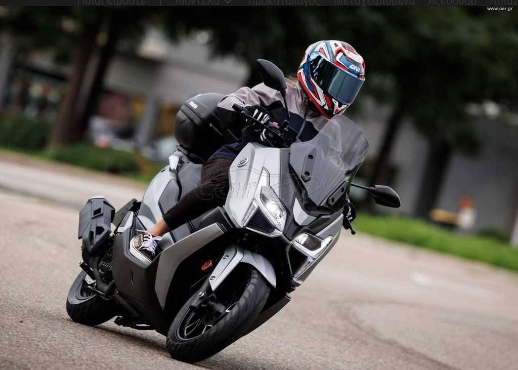 Voge SR1 2025