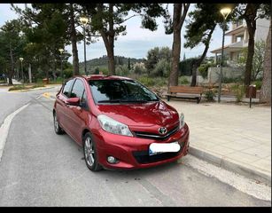 Toyota Yaris 2011
