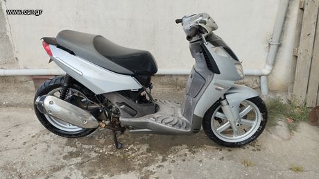 Aprilia SportCITY 125 '05