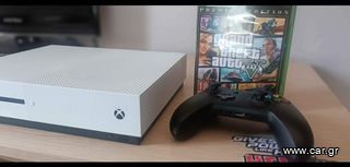 Xbox One s (500GB) 1 κοντρολ μαζί με GTA V premium edition και τιμονιέρα tracer Roadster ολοκαίνουργια