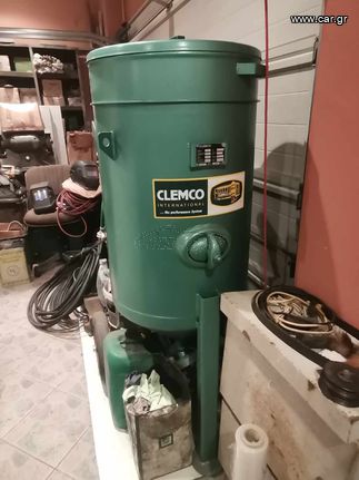 Builder sandblasting machine '06 CLEMCO 200 Λίτρων